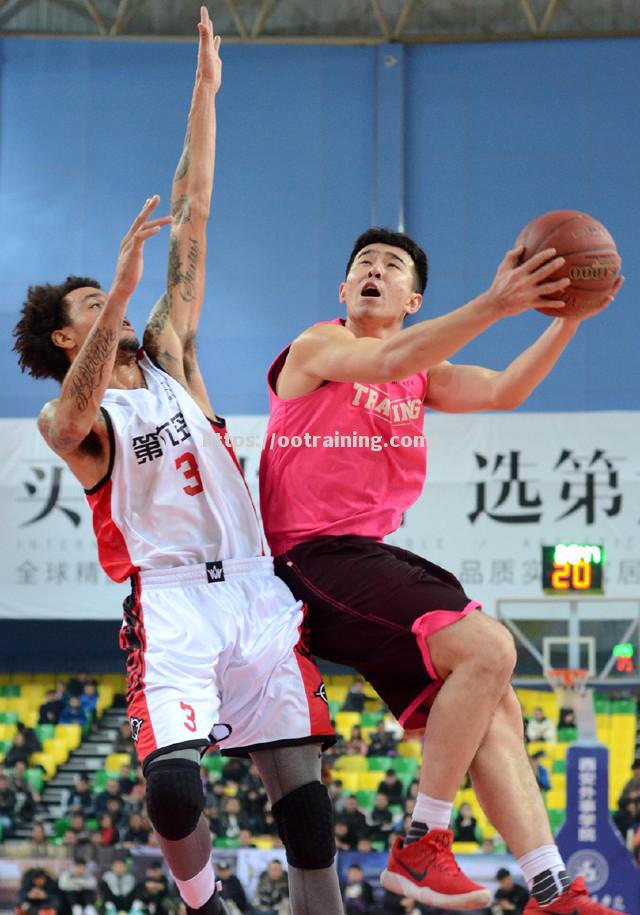 西安男篮客场失利，需加强训练