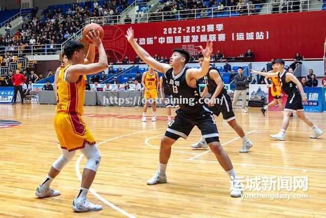 一年一度的篮球比赛在国内助力全民健身热潮