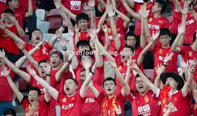 广州恒大客场战平，奋力保持不败纪录