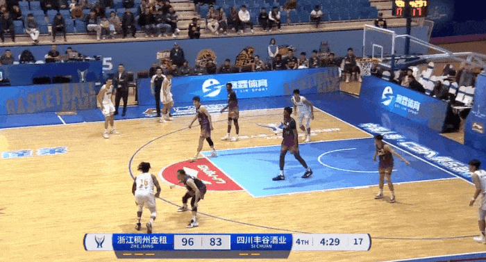 浙江男篮逆转胜利，球队实力备受肯定