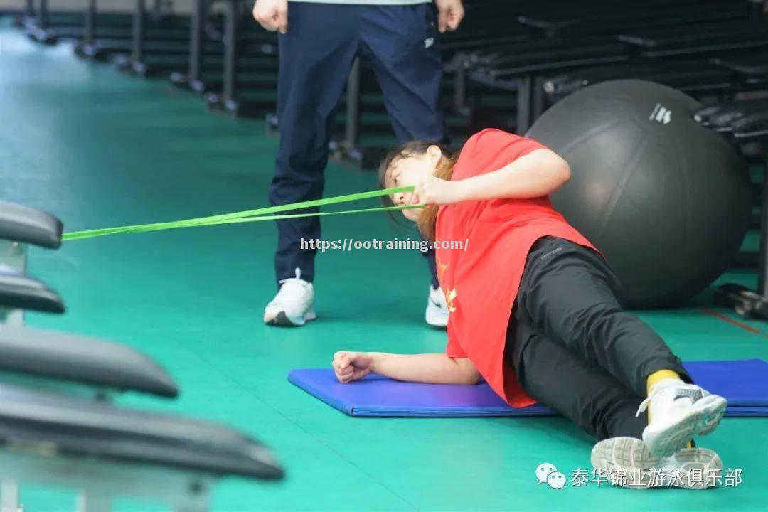 阿联酋射击选手斩获公开赛冠军