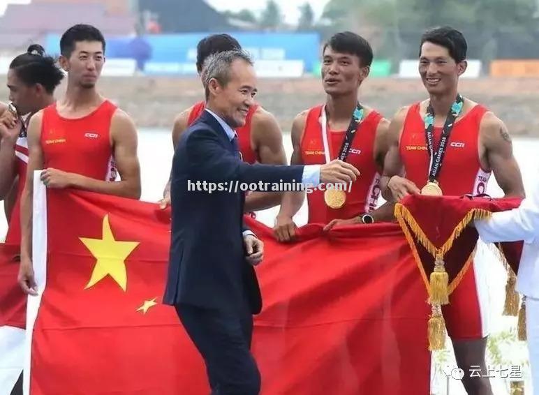 墨西哥代表团在赛艇项目中斩获金牌