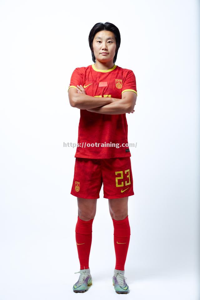 女足世界杯赛场，中国队展现出色实力